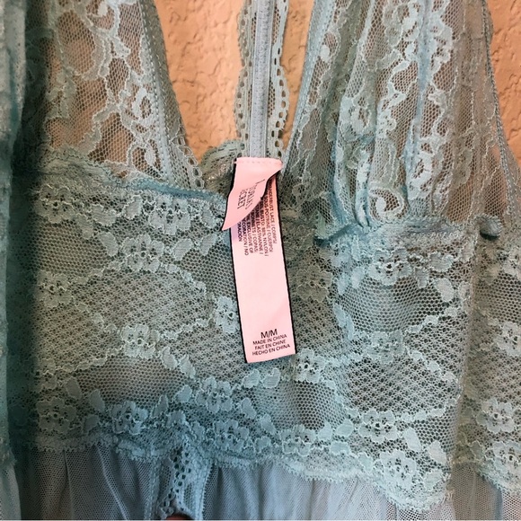 Victoria's Secret Sheer Teal Flyaway Babydoll with T-back S - Picture 5 of 5